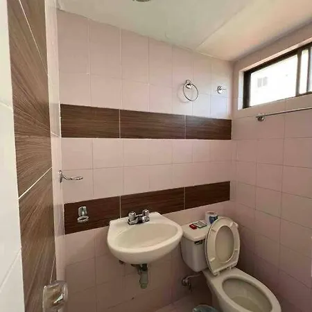 Charming Beachfront Apt With Sea View & Pool Apartamento Cartagena