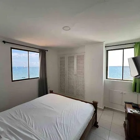 Charming Beachfront Apt With Sea View & Pool