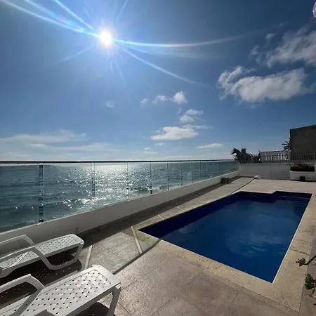 Charming Beachfront Apt With Sea View & Pool * Cartagena